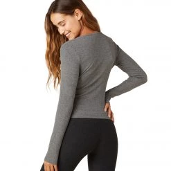 CLOTHING Beyond Yoga Wrap Party Long Sleeve Top Mid Heather Grey