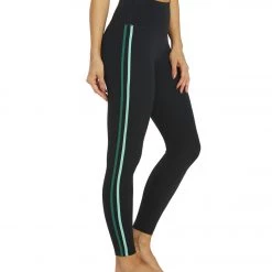 Splits 59 Ella Airweight 7/8 Legging Black/Jade 10 Splits 59 Ella Airweight 7/8 Legging Black/Jade