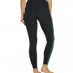 Splits 59 Ella Airweight 7/8 Legging Black/Jade 11 Splits 59 Ella Airweight 7/8 Legging Black/Jade
