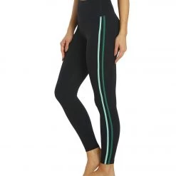 Splits 59 Ella Airweight 7/8 Legging Black/Jade 13 Splits 59 Ella Airweight 7/8 Legging Black/Jade