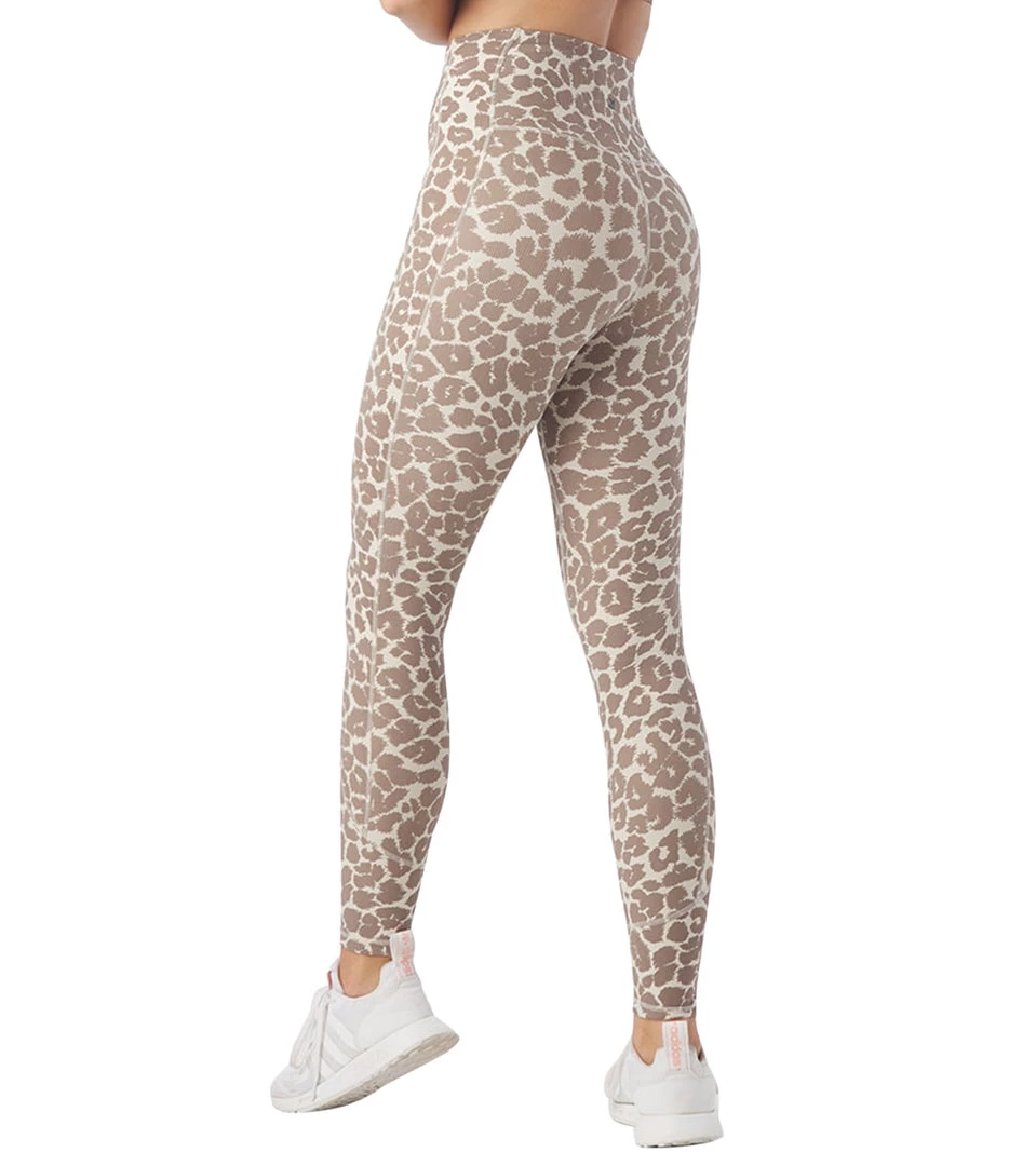 Glyder Directional Legging Oatmilk Leopard 5 Glyder Directional Legging Oatmilk Leopard