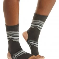 Gaiam Grippy Yoga Ankle Socks ACCESSORIES