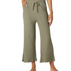 CLOTHING Beyond Yoga Free Flow Wide Leg Cropped Pant Cement 15 CLOTHING Beyond Yoga Free Flow Wide Leg Cropped Pant Cement