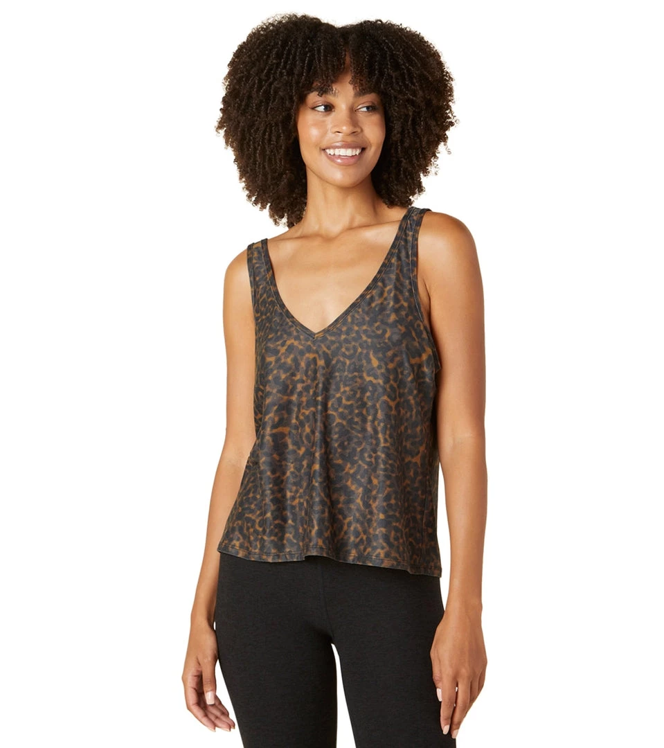 Beyond Yoga Featherweight Printed Double V Tank 3 Beyond Yoga Featherweight Printed Double V Tank