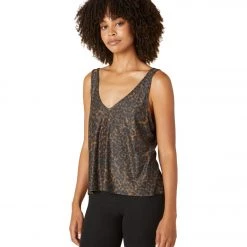 Beyond Yoga Featherweight Printed Double V Tank Chai Tortoise