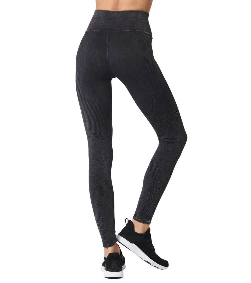 NEW ARRIVALS NUX One By One Mineral Wash Leggings Black Wash 5 NEW ARRIVALS NUX One By One Mineral Wash Leggings Black Wash