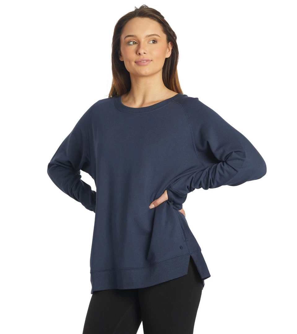 CLOTHING Tavi Cozy Sweatshirt Navy 7 CLOTHING Tavi Cozy Sweatshirt Navy