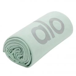 Alo Yoga Grounded No-Slip Mat Towel Honeydew NEW ARRIVALS