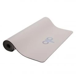 Alo Yoga Warrior Mat Powder Pink YOGA MATS & PROPS 11 Alo Yoga Warrior Mat Powder Pink YOGA MATS & PROPS