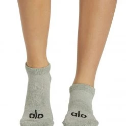 Alo Yoga Everyday Sock Athletic Heather Grey/Black ACCESSORIES