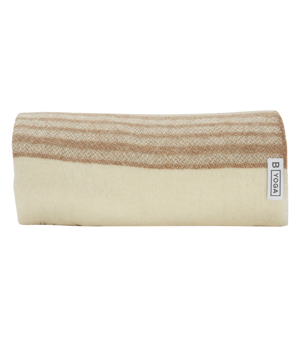 B Yoga The Alpaca Throw Blanket Cacao 4 B Yoga The Alpaca Throw Blanket Cacao