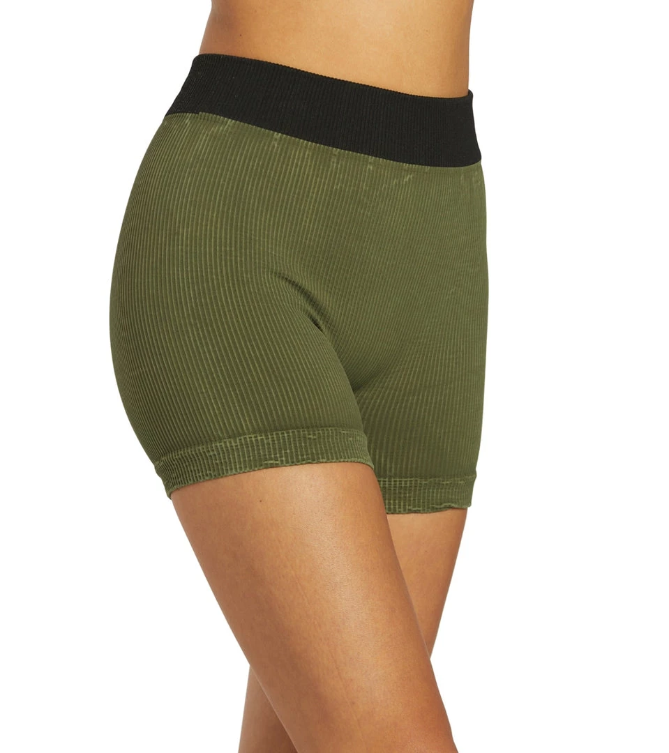 Free People Movement Seamless Shorts Secret Moss NEW ARRIVALS 4 Free People Movement Seamless Shorts Secret Moss NEW ARRIVALS