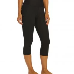 Year Of Ours Ribbed Capri Leggings Black