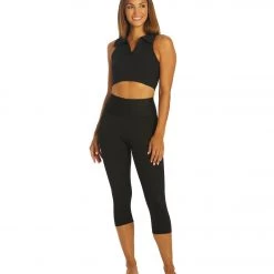 Year Of Ours Ribbed Capri Leggings Black